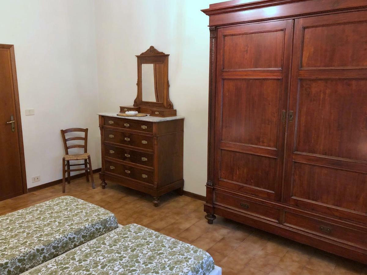 Casa Vacanza Ilia Pescia Buitenkant foto