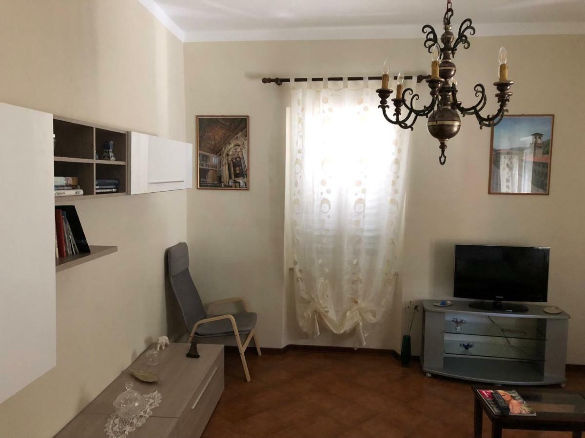 Casa Vacanza Ilia Pescia Buitenkant foto