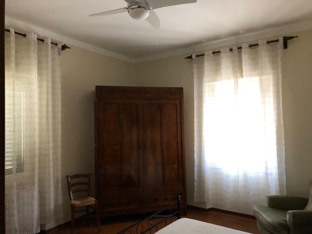 Casa Vacanza Ilia Pescia Buitenkant foto