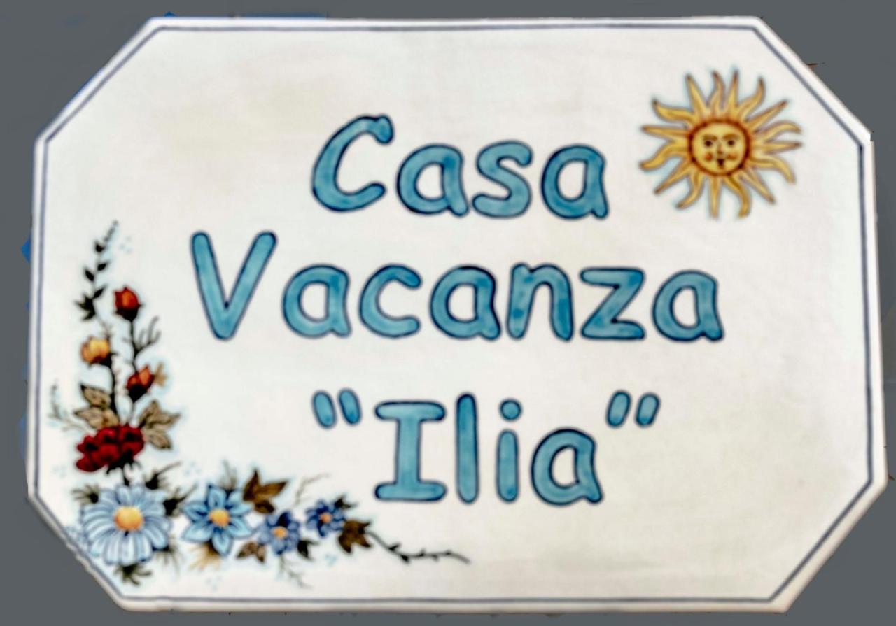 Casa Vacanza Ilia Pescia Buitenkant foto