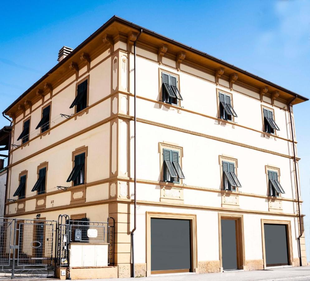 Casa Vacanza Ilia Pescia Buitenkant foto